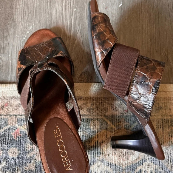 Aerosoles Snake Print Embossed Strappy Mules Size 6.5 Comfort Cushioned Reptile - Picture 6 of 7